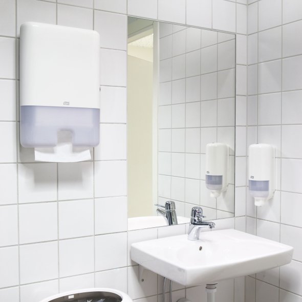 Tork H2 Universal, 2-lags, Z-fold, 25,5x21,3cm, #120398