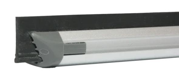 SPC Srbo skinne med plastendestykke 20 cm